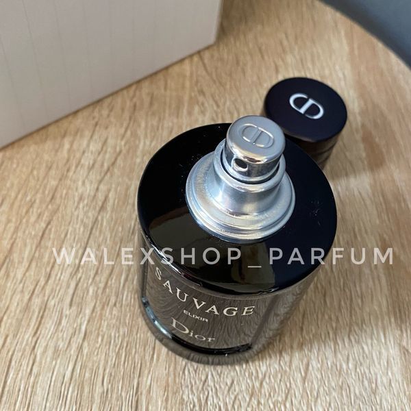 Парфуми Чоловічі Dior Sauvage Elixir (Tester) 60 ml Діор Саваж Еліксир (Тестер) 60 мл 55369 фото