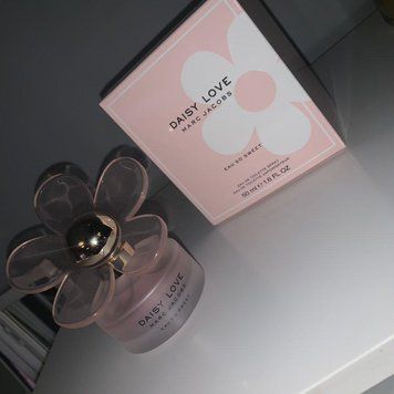 Marc Jacobs Daisy Love Eau So Sweet для женщин оригинал, Марк Джакобс Дейзи лав и со 32223 фото